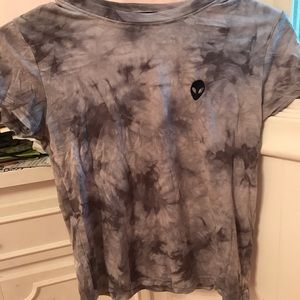 Marble T-shirt with alien